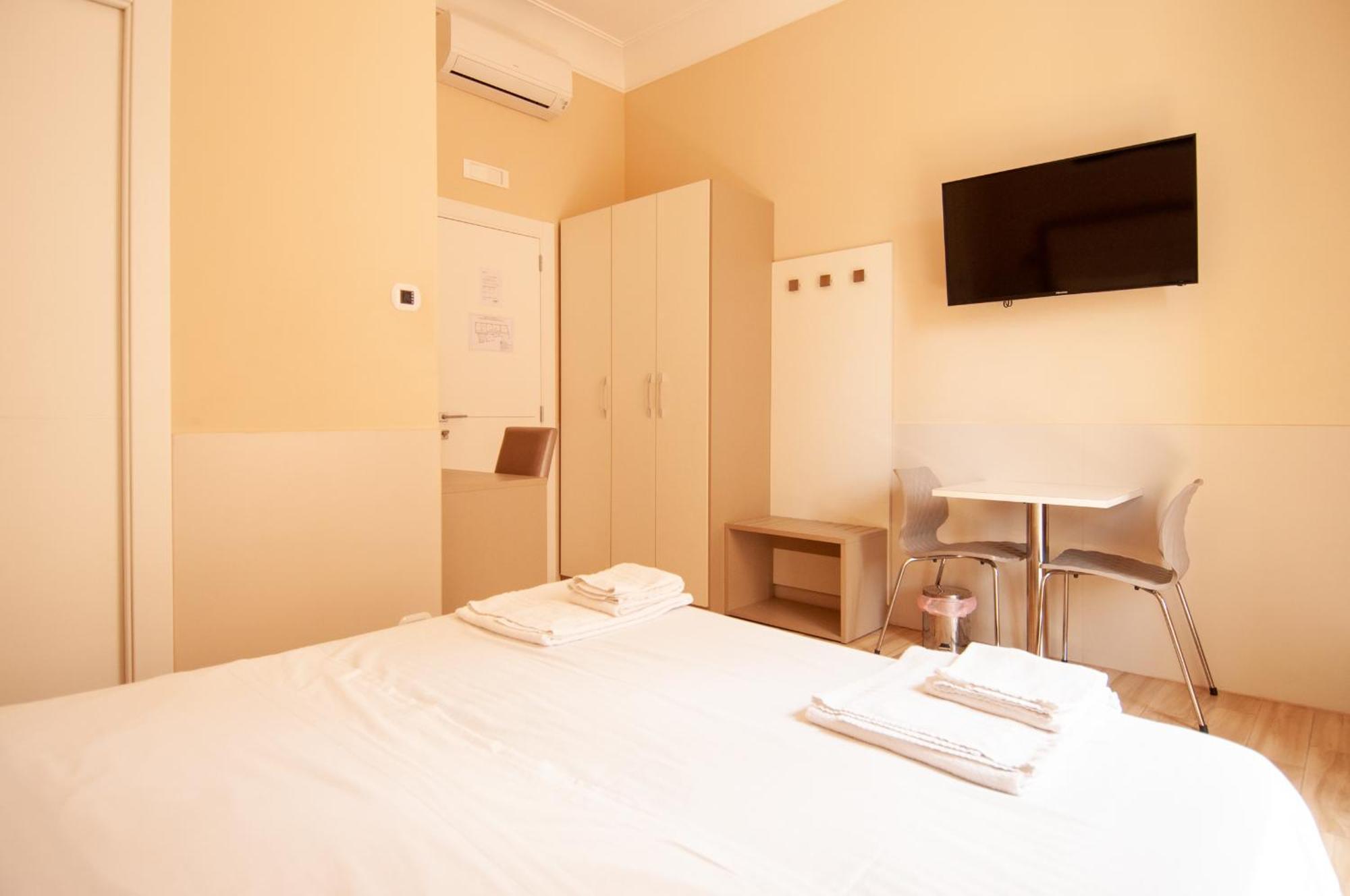 Domus Porta Angelica Guest house