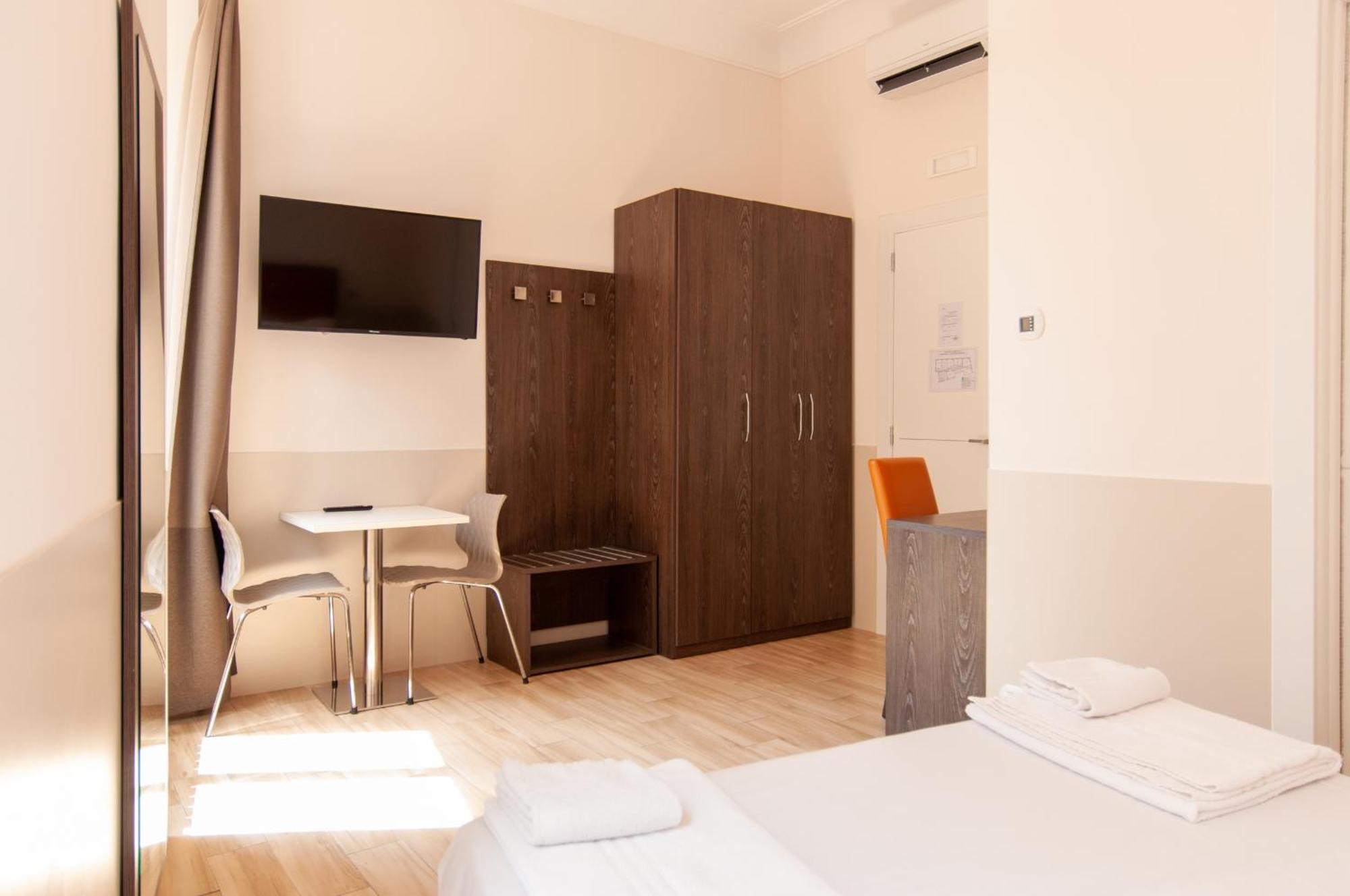 Domus Porta Angelica Guest house